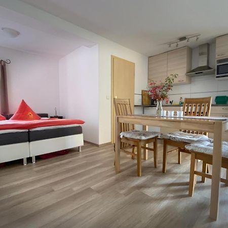 Appartement Doesjes Huis Наумбург Экстерьер фото